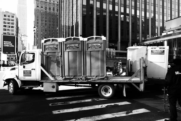 Best Affordable portable toilet rental  in Hartland, WI
